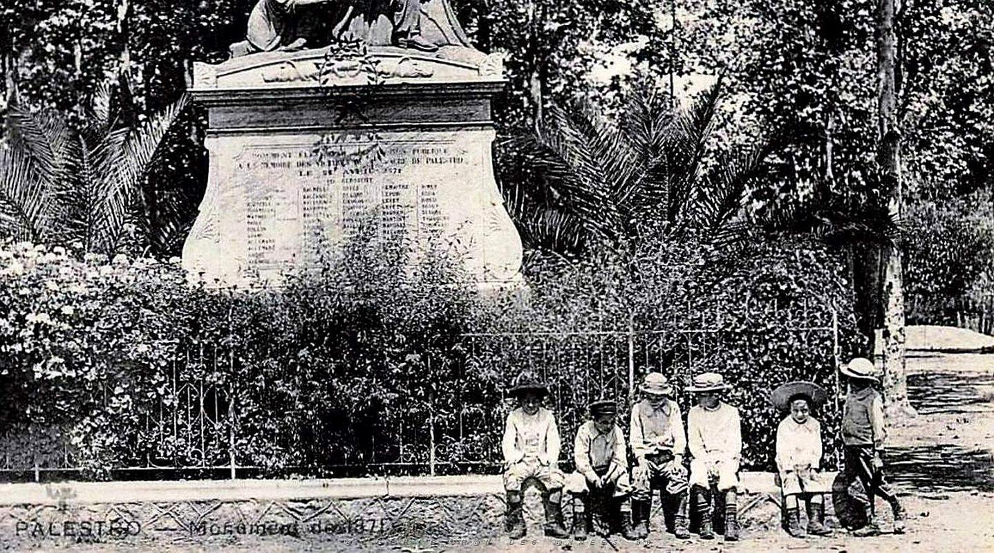 1602- Palestro - Le Monument2 aux Morts de 1871.jpg